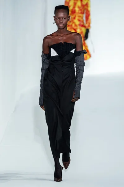 Look 23